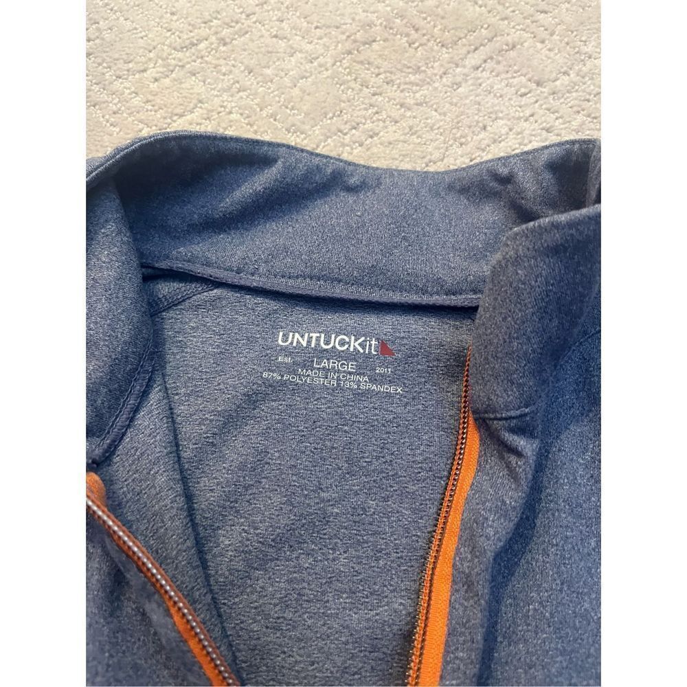 UNTUCKit Performance 1/4 Zip - Picture 4 of 6